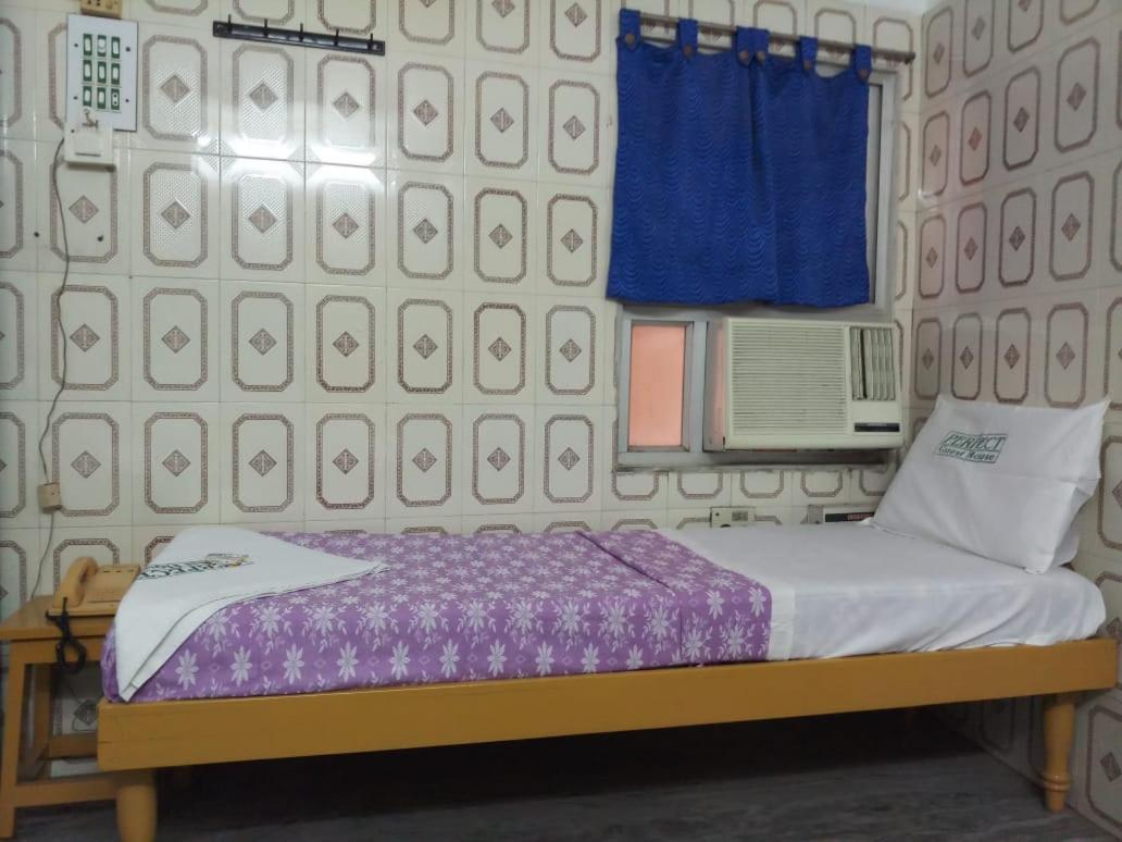 Perfect Guest House Madras Buitenkant foto
