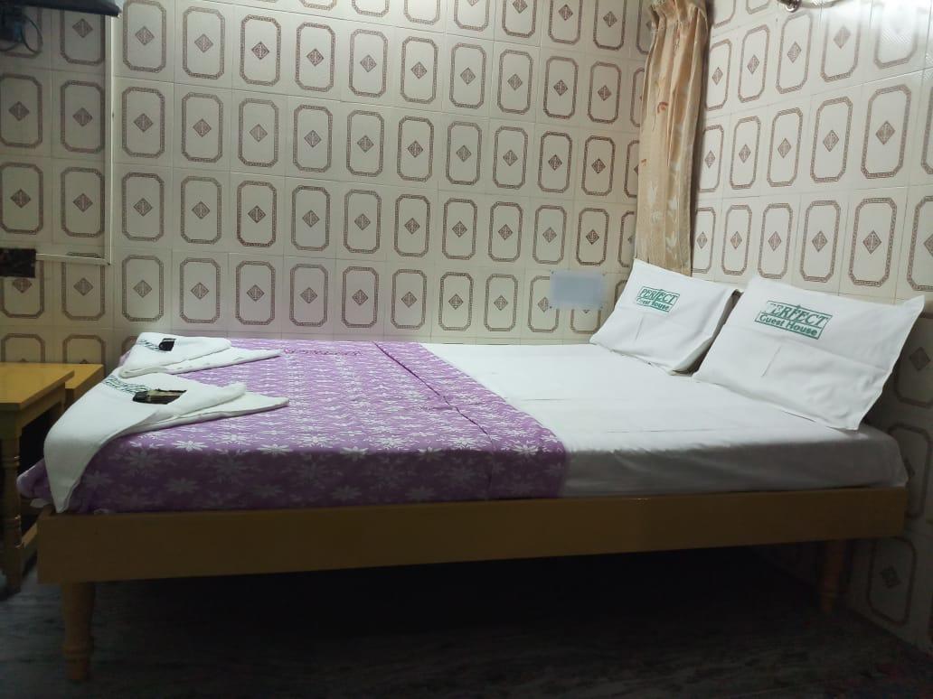 Perfect Guest House Madras Buitenkant foto