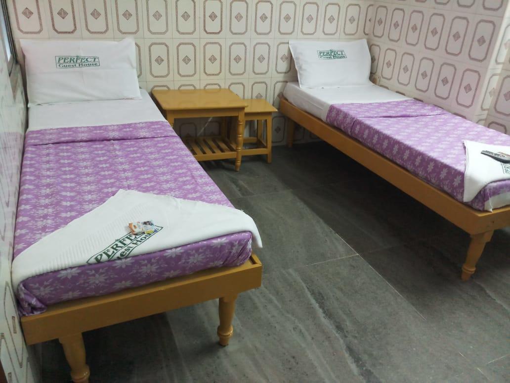 Perfect Guest House Madras Buitenkant foto